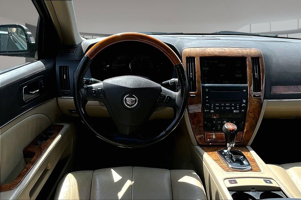 Used 2007 Cadillac STS V8 w/ Preferred Equipment Group AWD/4WD image 5