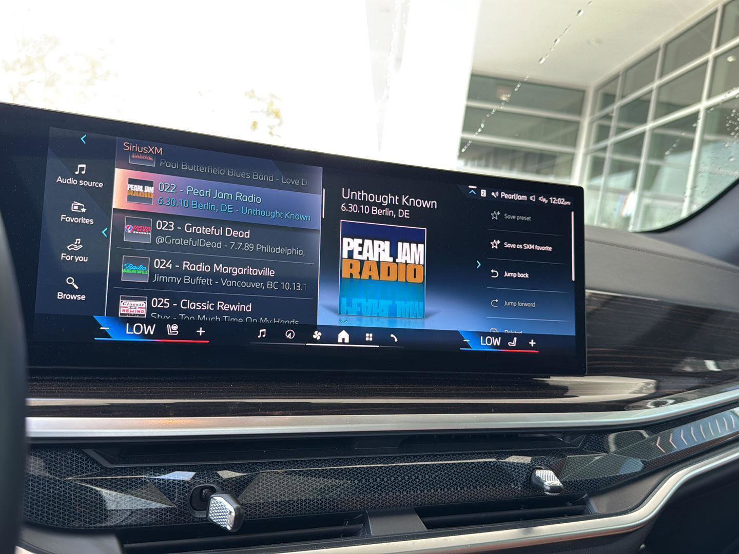 Certified 2024 BMW X5 xDrive40i w/ Premium Package image 23