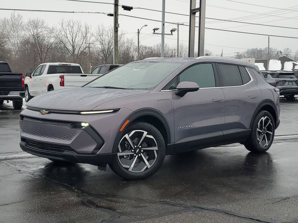 New 2026 Chevrolet Equinox EV LT FWD image 36