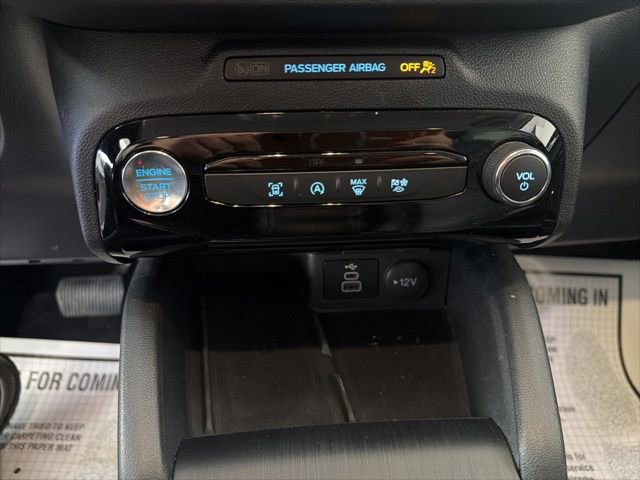 Used 2025 Ford Escape Platinum AWD/4WD image 15