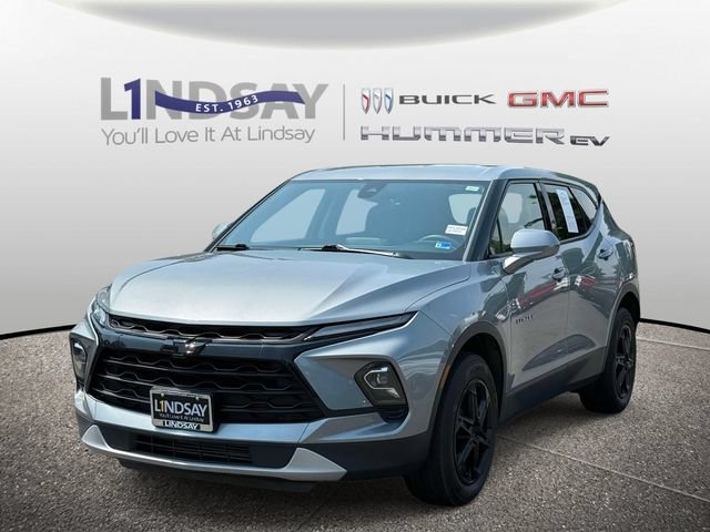 Used 2023 Chevrolet Blazer LT AWD/4WD image 4