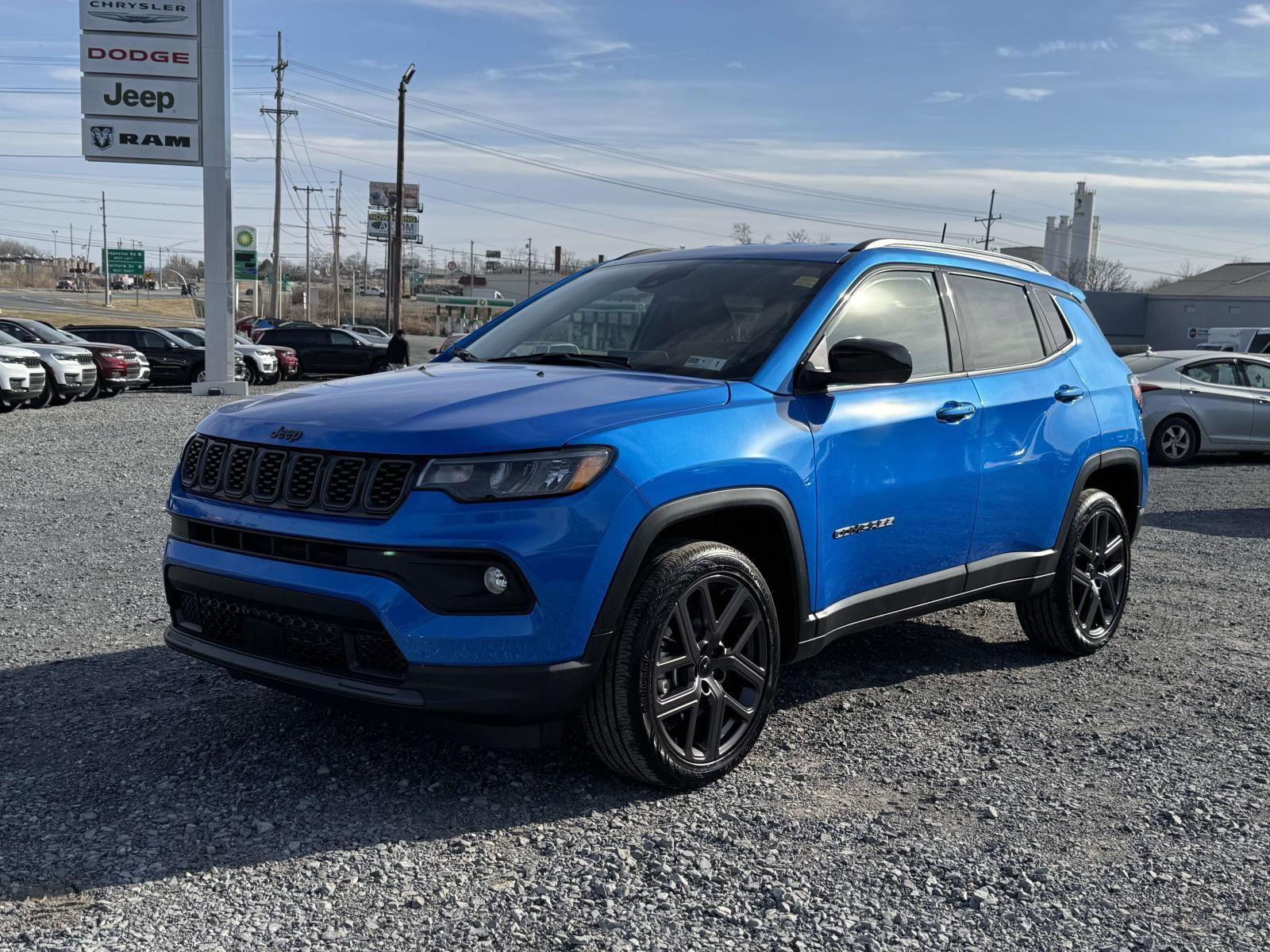 New 2026 Jeep Compass Latitude AWD/4WD image 24