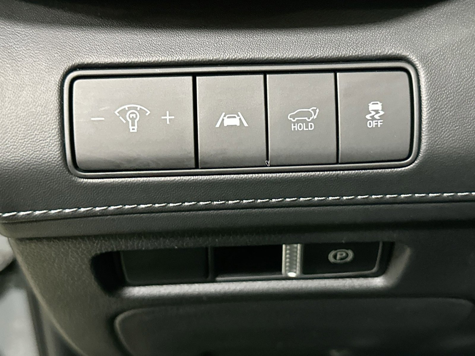 Used 2022 Hyundai Santa Fe Limited image 18