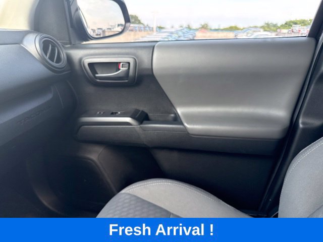Used 2023 Toyota Tacoma SR AWD/4WD image 10