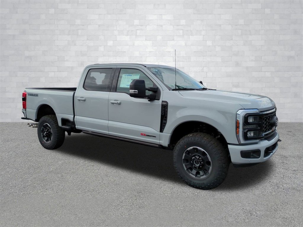 New 2026 Ford F250 4x4 Crew Cab Super Duty image 2