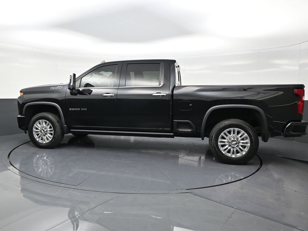 Used 2022 Chevrolet Silverado 2500 High Country w/ Z71 Off-Road Package image 2