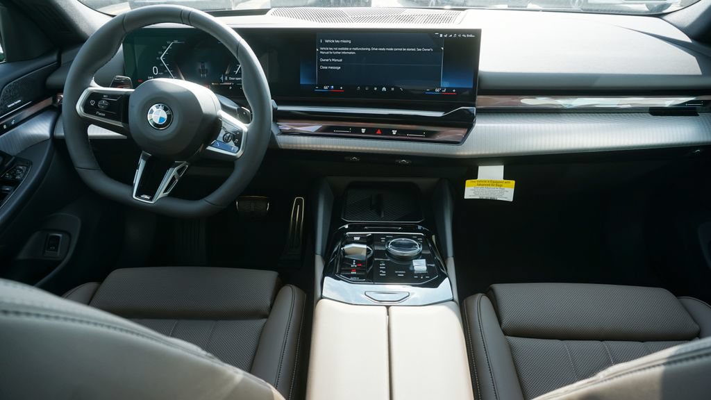 New 2027 BMW 530i xDrive w/ M Sport Package AWD/4WD image 13