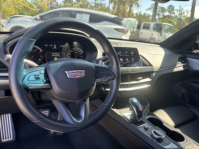 Used 2022 Cadillac CT4 V RWD image 16