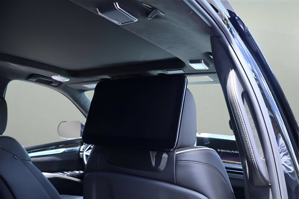 New 2026 Cadillac Escalade ESV Platinum Luxury w/ LPO, Floor Liner Package RWD image 18