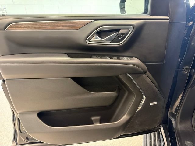 Certified 2021 Chevrolet Suburban High Country w/ Premium Package AWD/4WD image 22