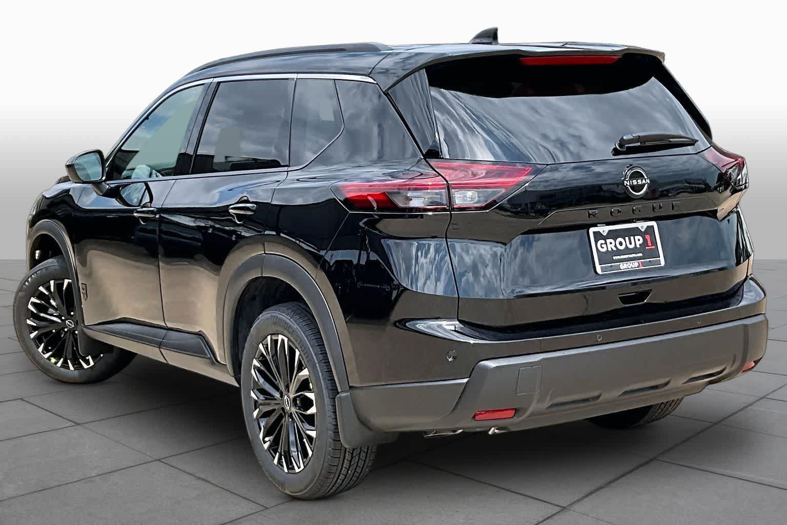 New 2026 Nissan Rogue Dark Armor AWD/4WD image 11