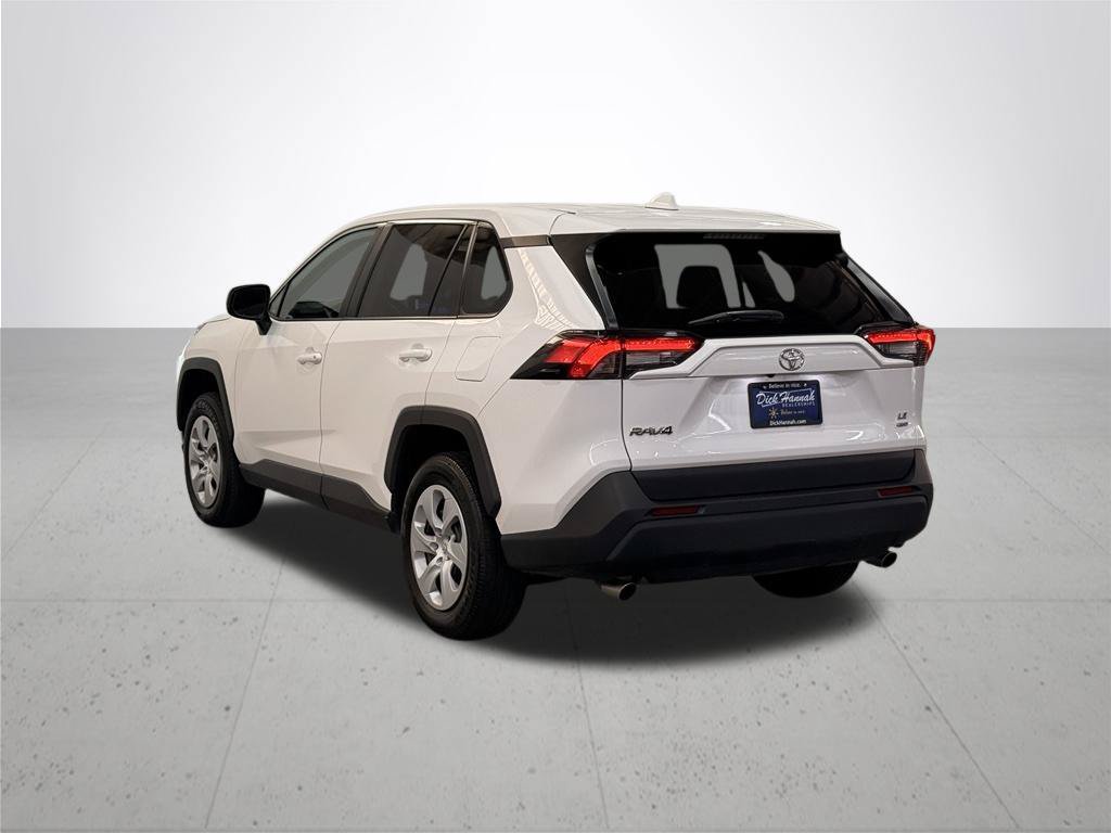 Used 2025 Toyota RAV4 LE AWD/4WD image 14