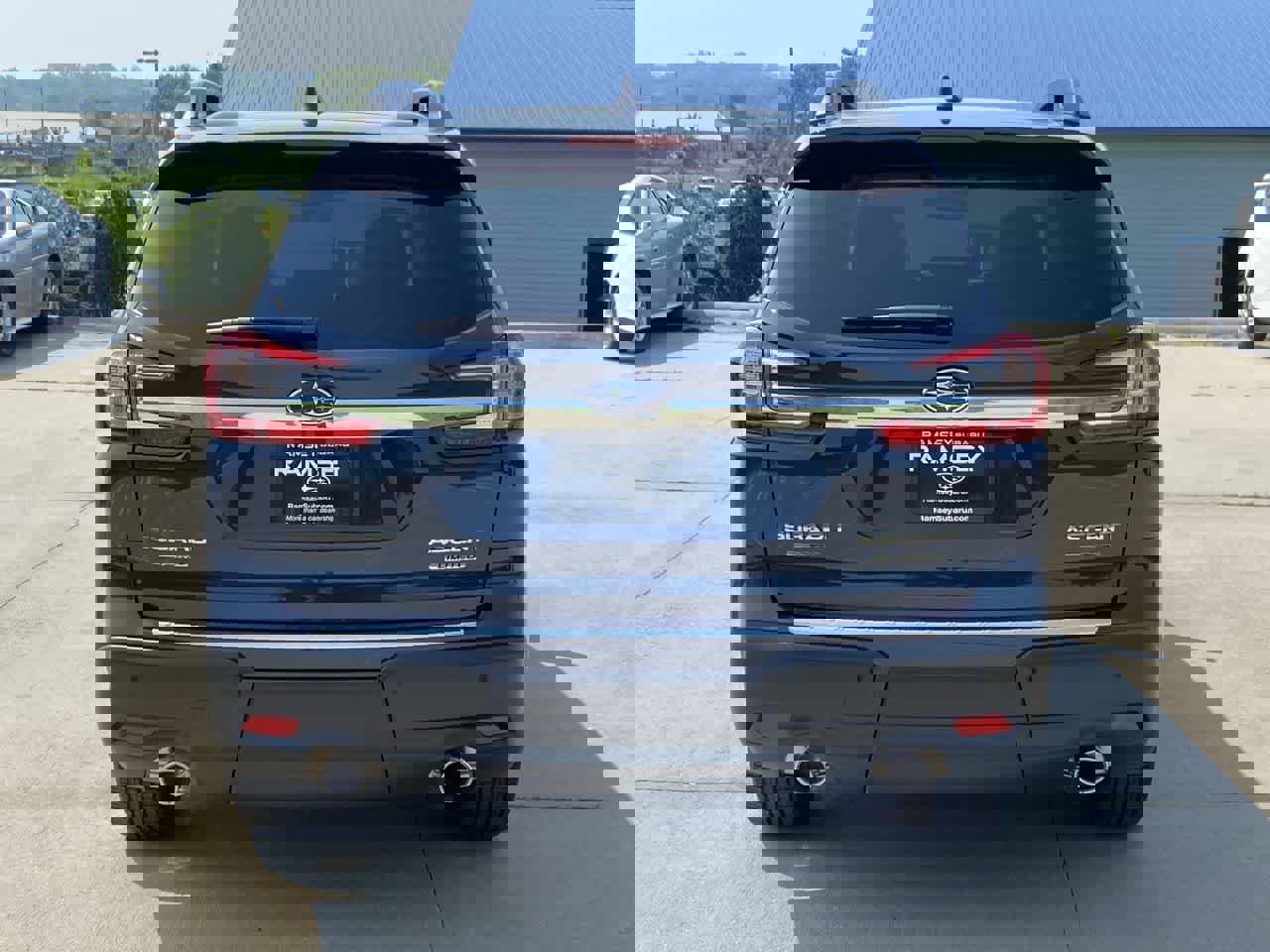 New 2025 Subaru Ascent Limited image 5