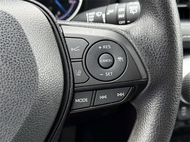 Used 2024 Toyota RAV4 XLE image 23