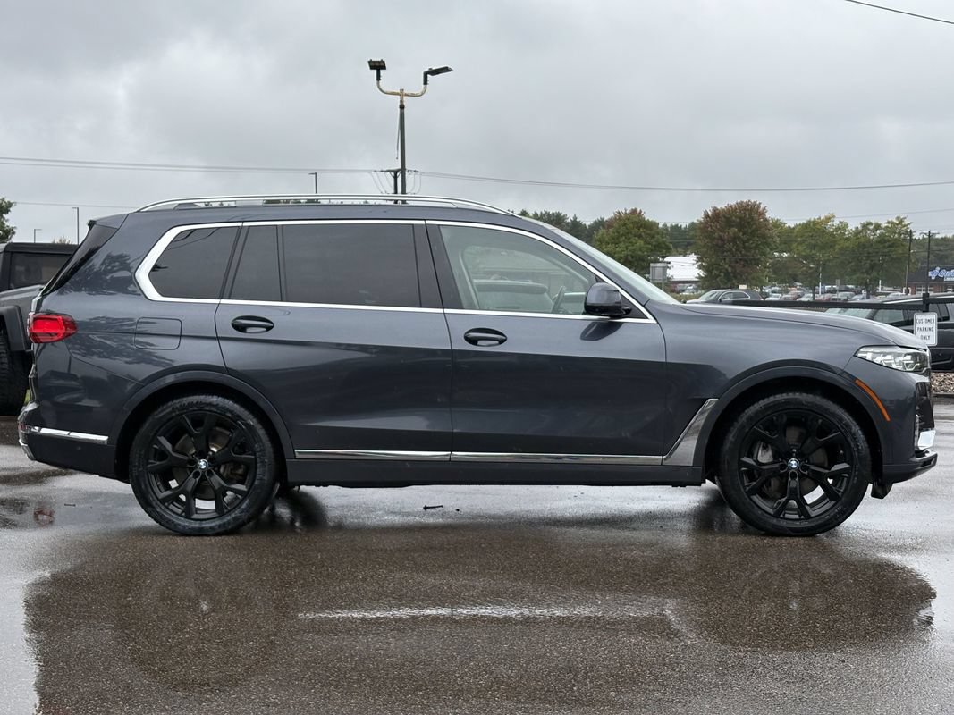Used 2020 BMW X7 xDrive40i w/ Premium Package AWD/4WD image 9