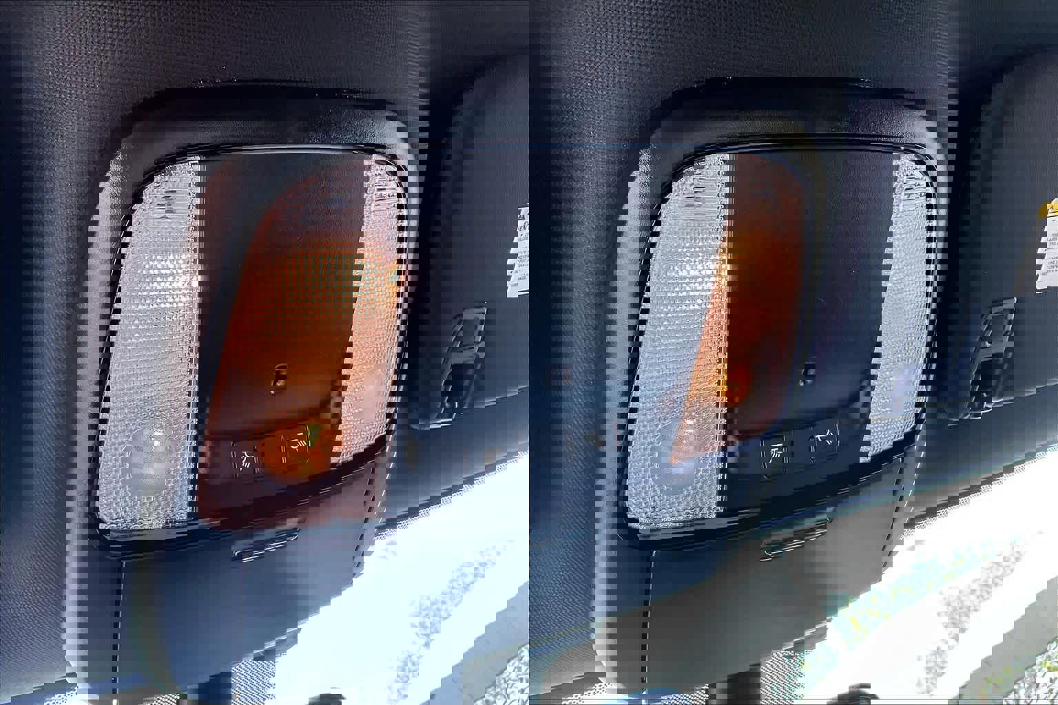 Used 2024 Dodge Durango SXT image 32