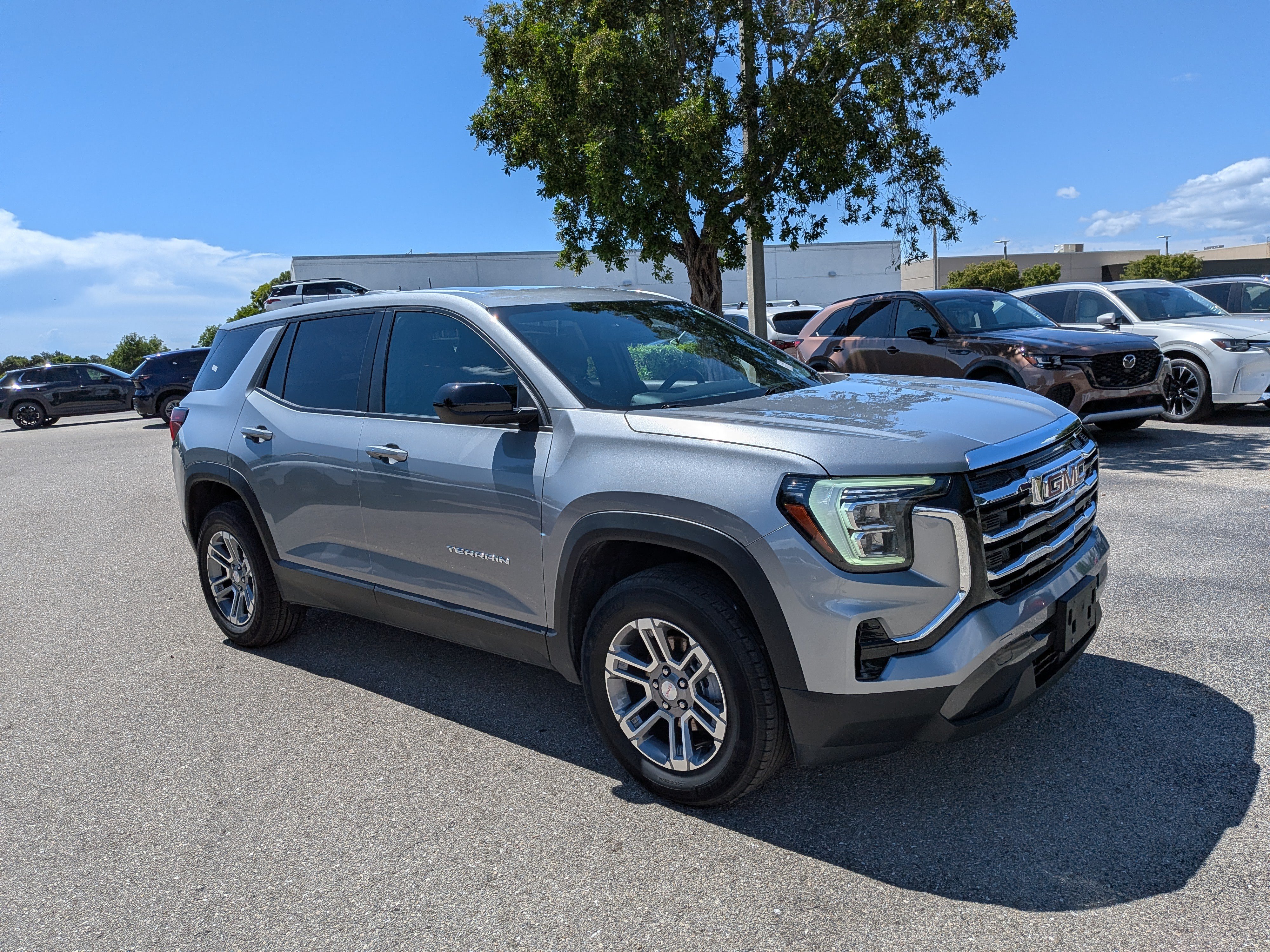 Used 2025 GMC Terrain Elevation FWD video 1
