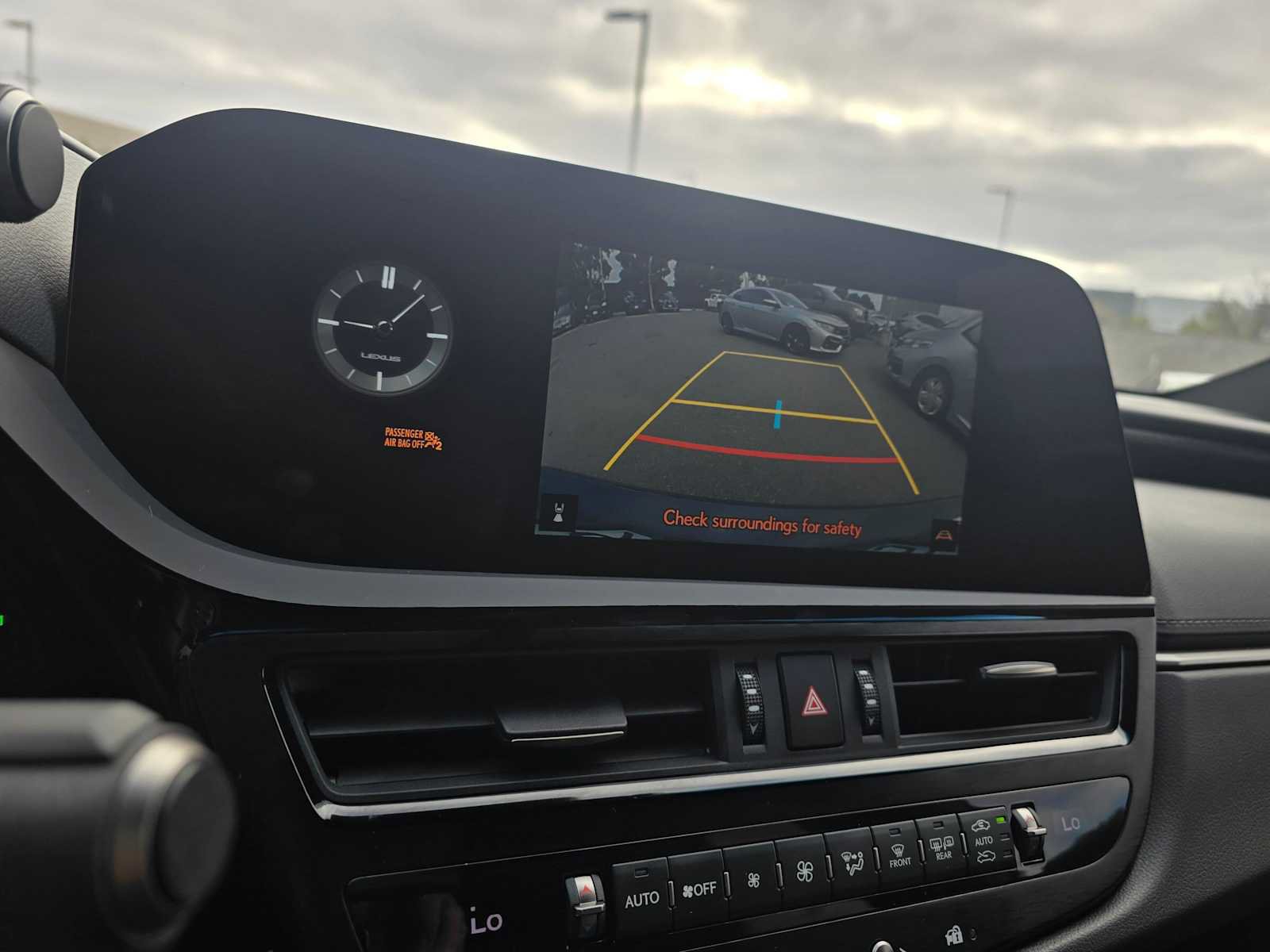 Certified 2023 Lexus ES 350 w/ Premium Package FWD image 28
