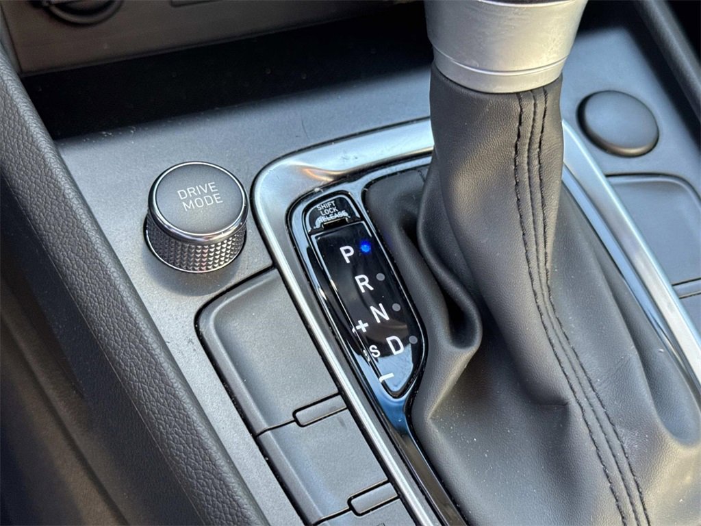 Used 2023 Hyundai Kona SE image 30