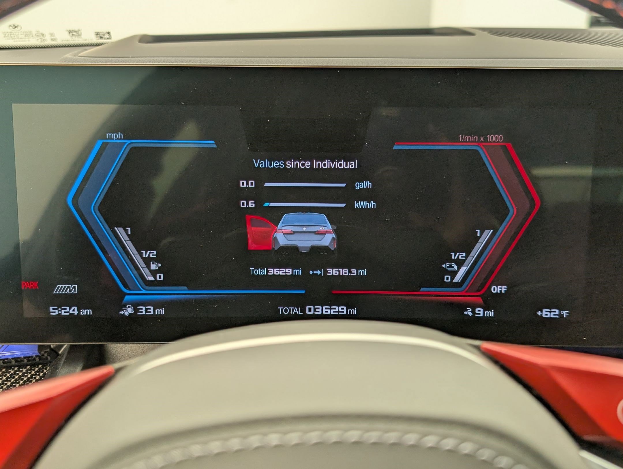 Certified 2026 BMW M5 w/ Executive Package image 20