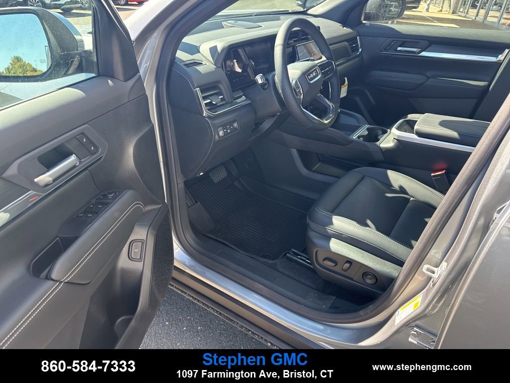 New 2026 GMC Terrain Elevation w/ Elevation Premium Package AWD/4WD image 12