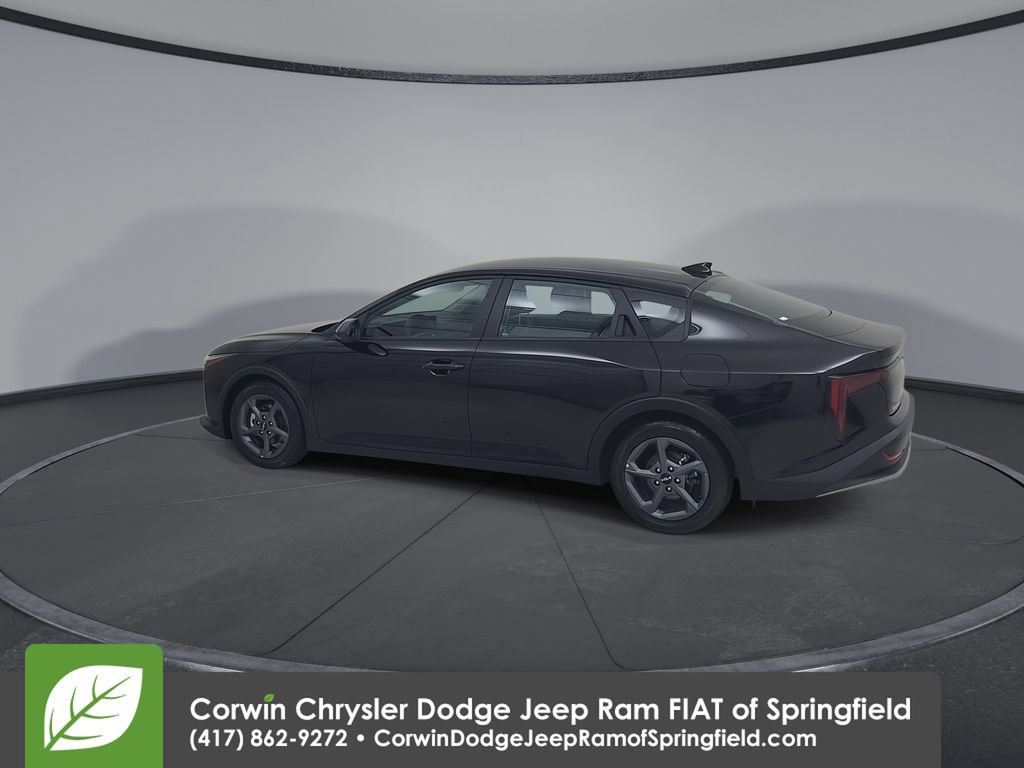 Used 2025 Kia K4 FWD image 10