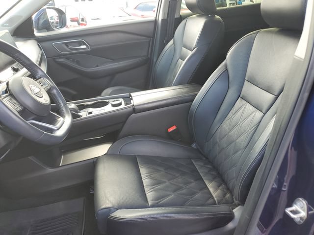 Used 2024 Nissan Rogue Platinum w/ Platinum Premium Package AWD/4WD image 26