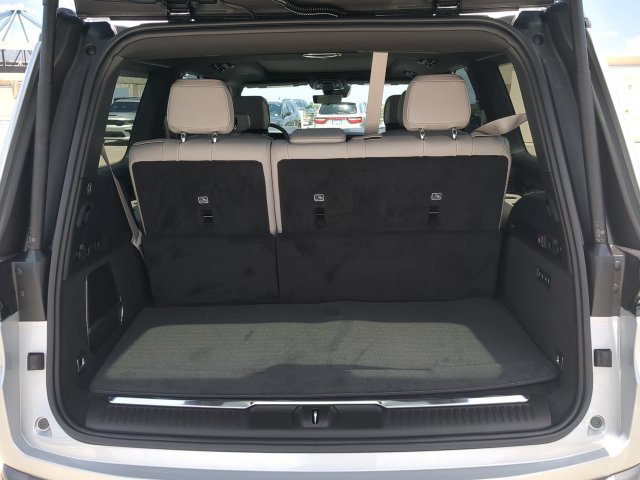New 2026 Jeep Grand Wagoneer Summit w/ Rear Seat Video Group I AWD/4WD image 14