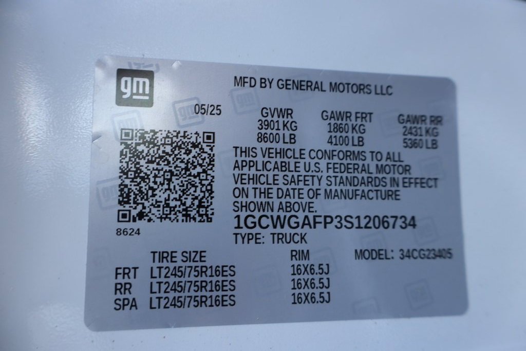 New 2025 Chevrolet Express 2500 w/ Driver Convenience Package image 32