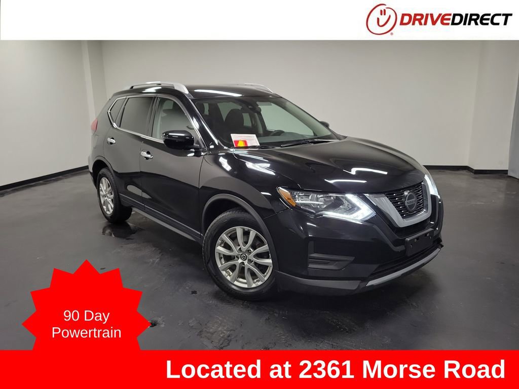 Used 2020 Nissan Rogue SV image 1
