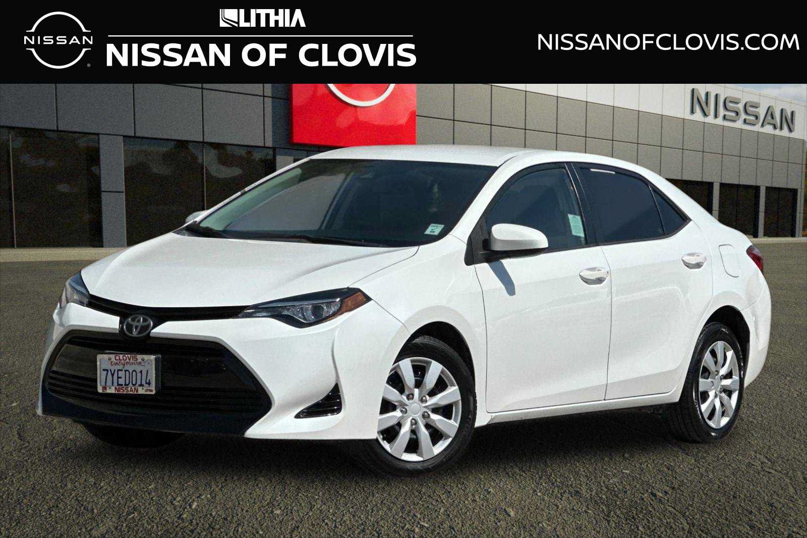 Used 2017 Toyota Corolla LE w/ Carpet Mat Package (TMS) FWD image 1