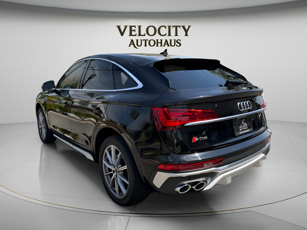 Used 2022 Audi SQ5 Premium Plus w/ Premium Plus Package AWD/4WD image 5