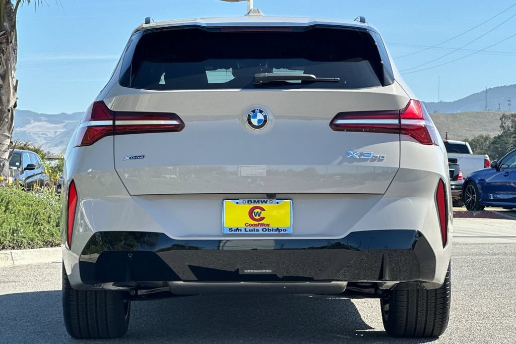 New 2026 BMW X3 xDrive30i w/ M Sport Package AWD/4WD image 4