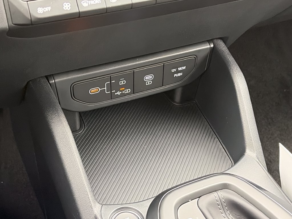 New 2027 Kia K4 FWD image 19