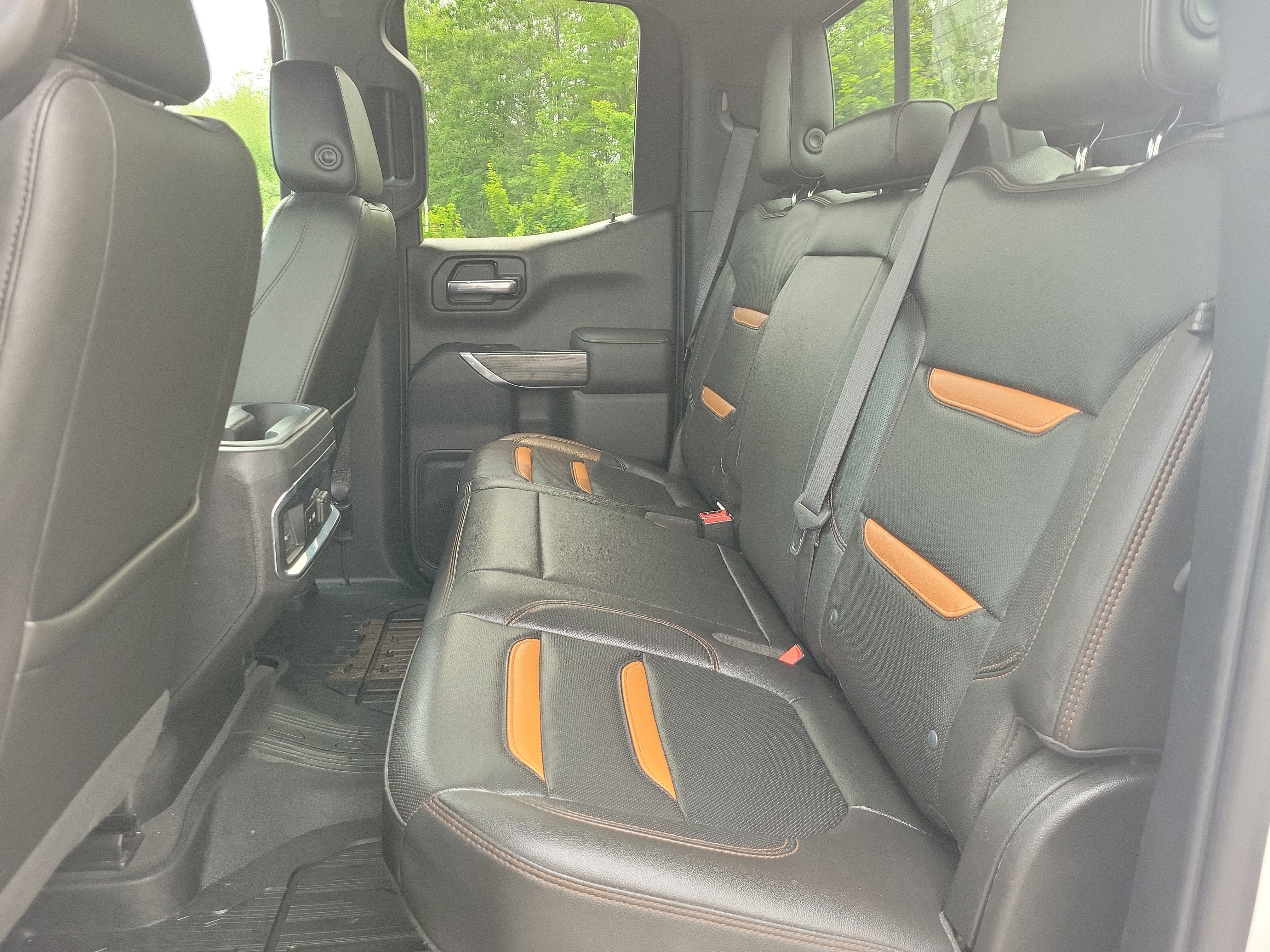 Used 2019 GMC Sierra 1500 AT4 w/ AT4 Premium Package AWD/4WD image 16
