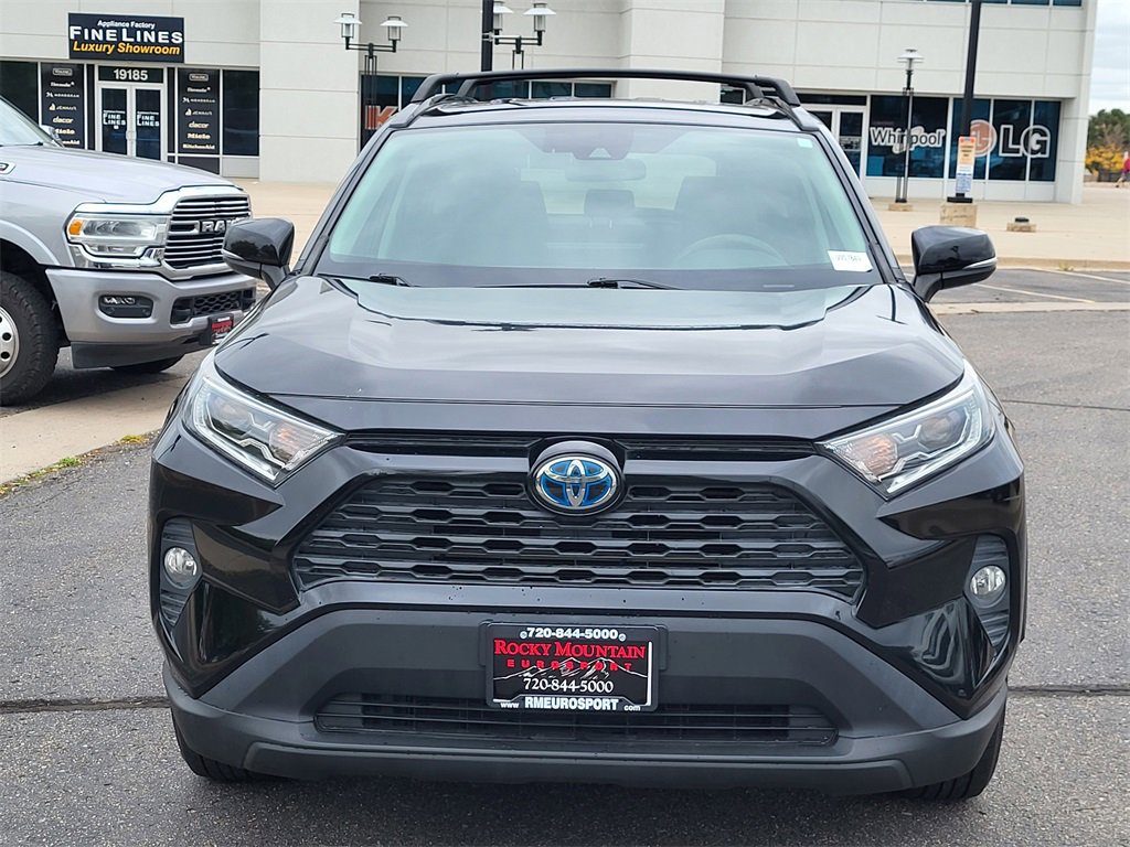 Used 2020 Toyota RAV4 XLE image 9