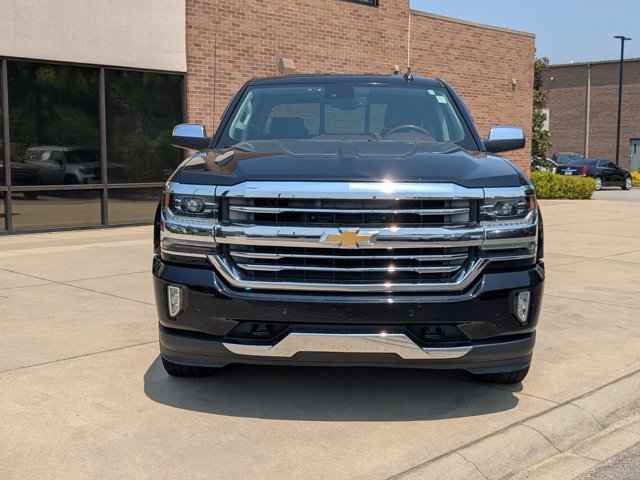 Used 2016 Chevrolet Silverado 1500 High Country w/ High Country Premium Package AWD/4WD image 2