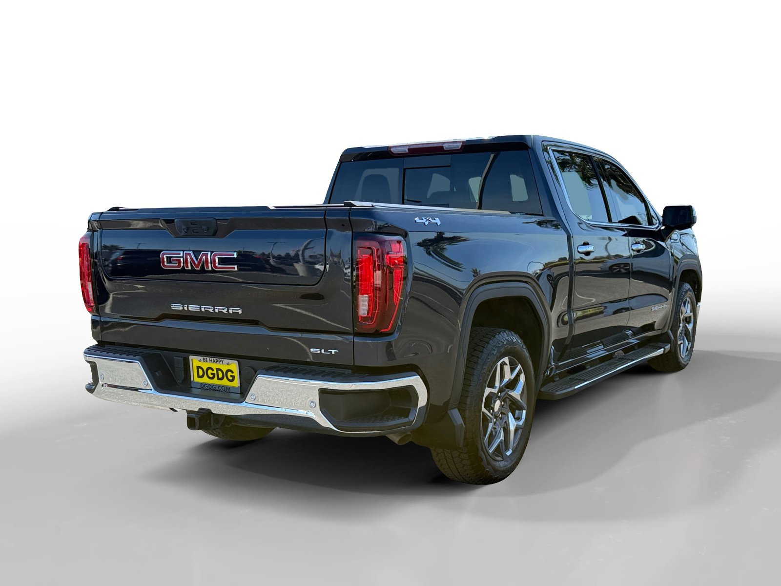 Used 2022 GMC Sierra 1500 SLT w/ SLT Premium Plus Package image 5
