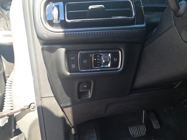 Certified 2023 Lincoln Nautilus Reserve AWD/4WD image 18