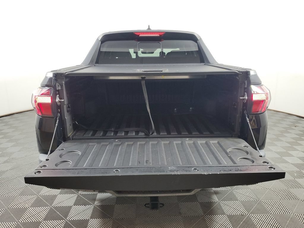 Used 2022 Hyundai Santa Cruz Limited AWD/4WD image 8