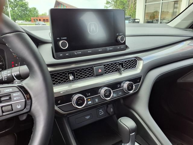 Used 2025 Acura Integra FWD image 9