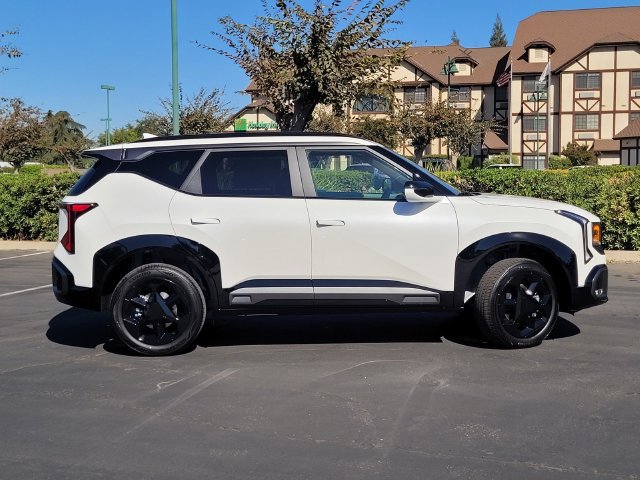 New 2027 Kia Seltos X-Line S AWD/4WD image 3