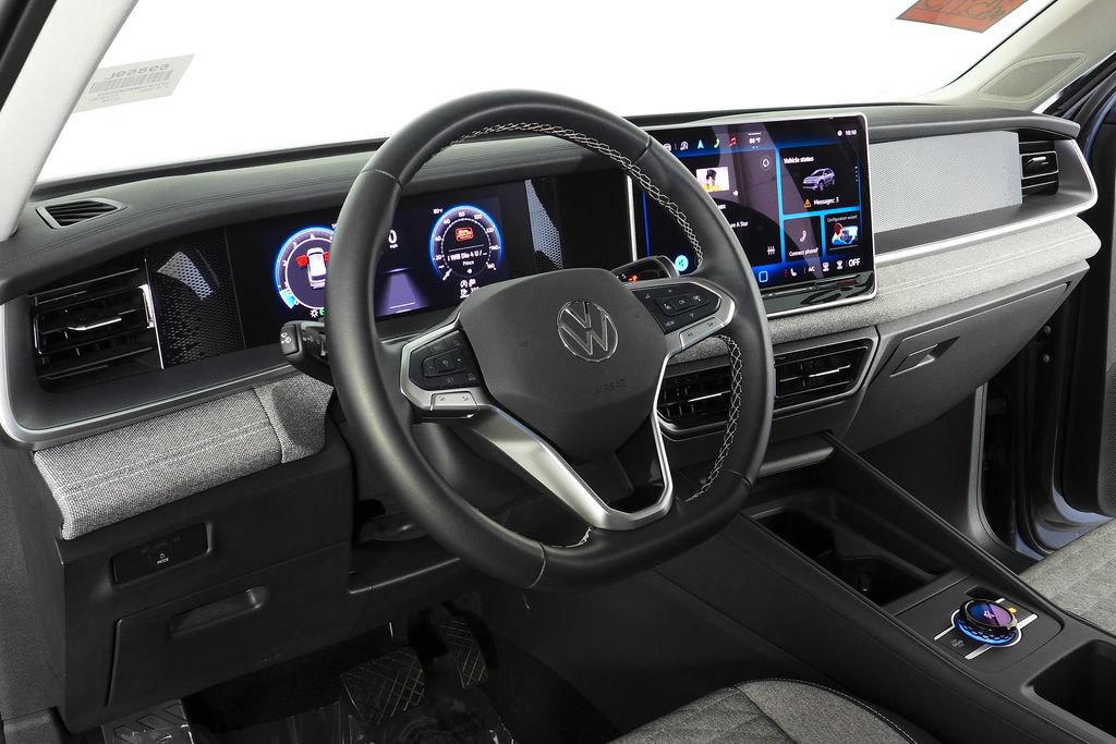 Used 2025 Volkswagen Tiguan S FWD image 30