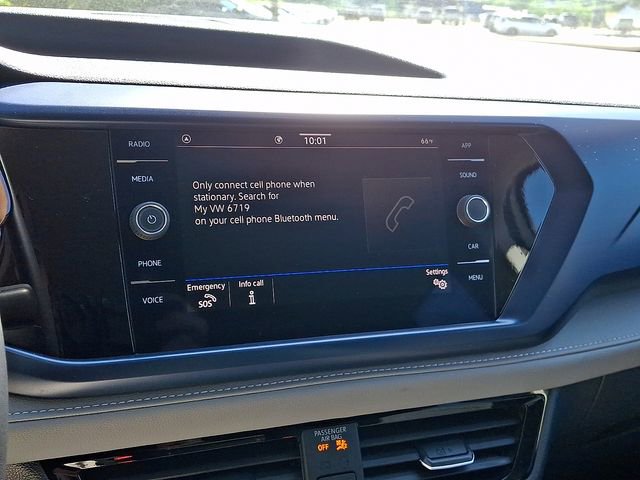 Used 2024 Volkswagen Taos SE FWD image 19