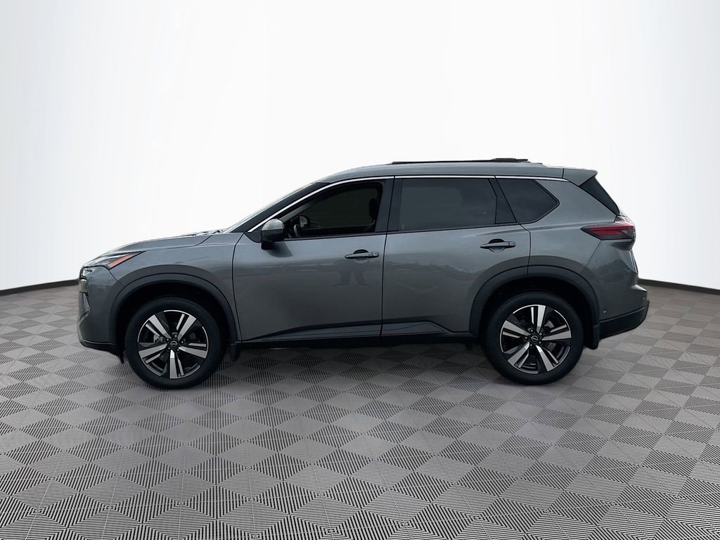 Used 2024 Nissan Rogue SL w/ SL Premium Package image 7