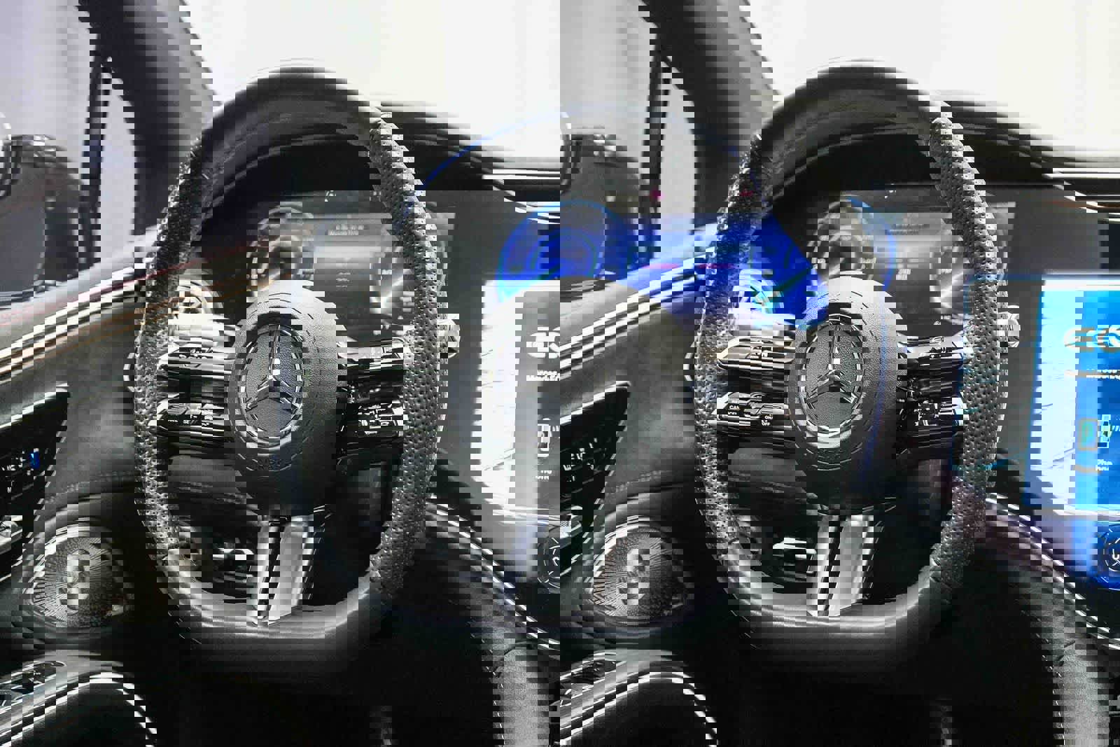 Certified 2023 Mercedes-Benz EQS 580 4MATIC Sedan image 13