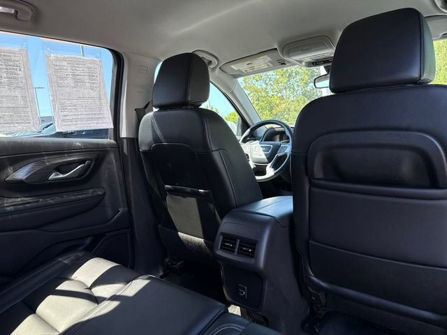Used 2024 GMC Terrain SLT AWD/4WD image 22
