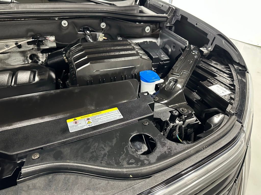 Used 2025 Volkswagen Atlas Cross Sport SE image 67