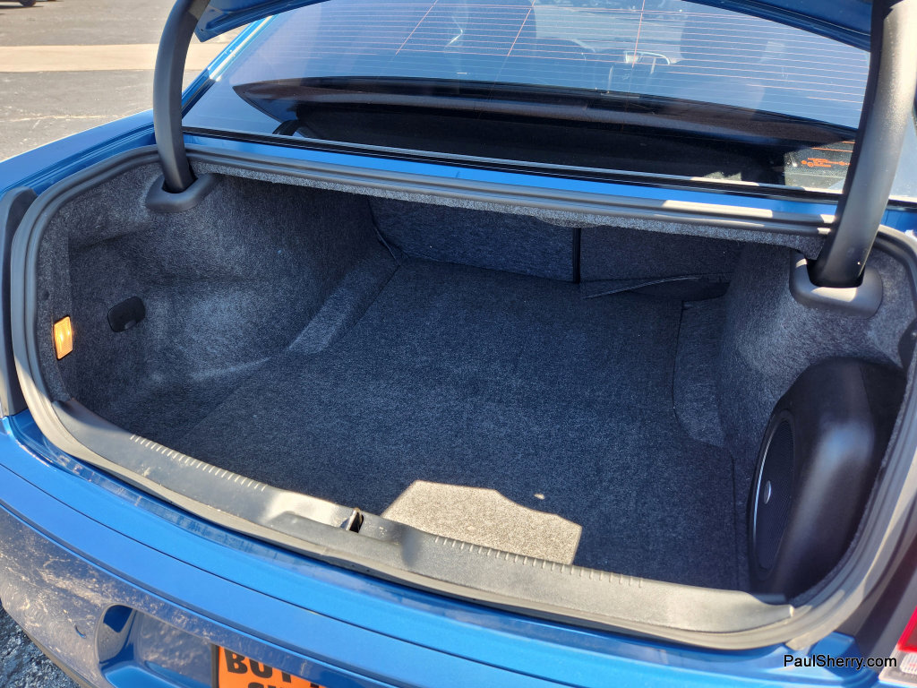 Used 2023 Chrysler 300 Touring L w/ Popular Equipment Group image 21