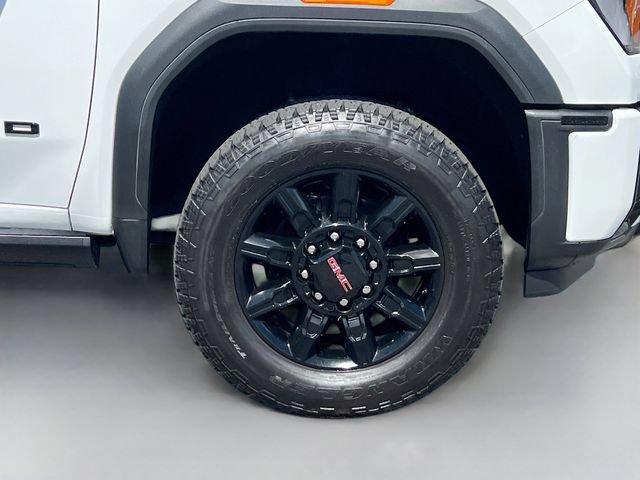 Used 2025 GMC Sierra 3500 AT4 w/ AT4 Premium Plus Package AWD/4WD image 41